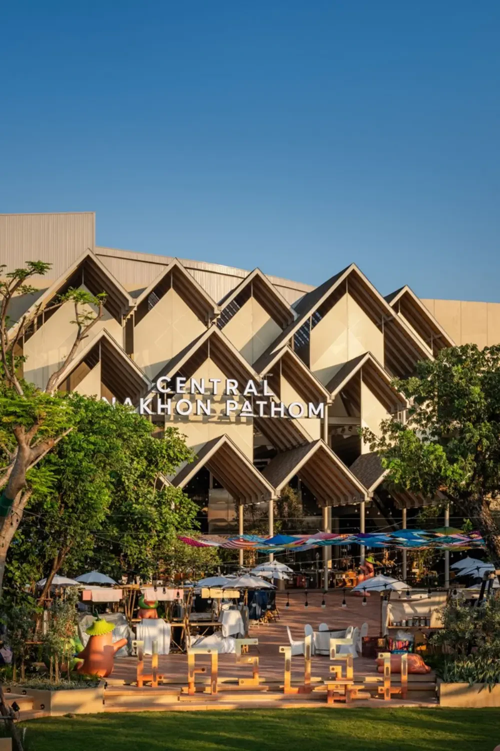 Central Pattana reaffirms global sustainability leadership, recognized in the Dow Jones Best-in-Class Indices for 7 consecutive years among 244 global real estate firms