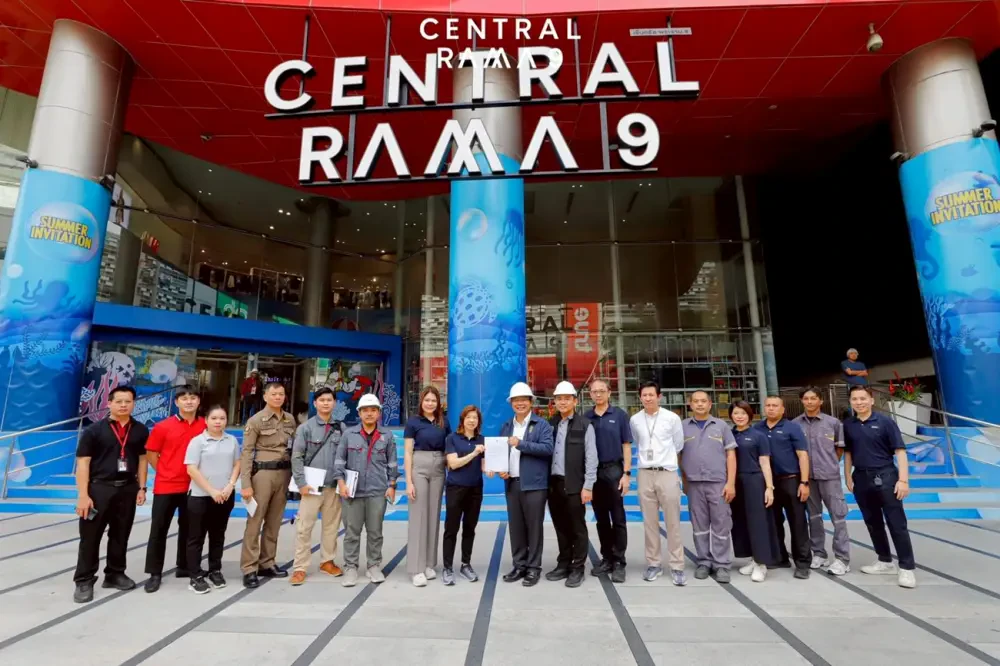 Central Pattana expresses heartfelt thanks to the Thai people for always standing together, and invites all to share touching stories with #TogetherforBetterFutures